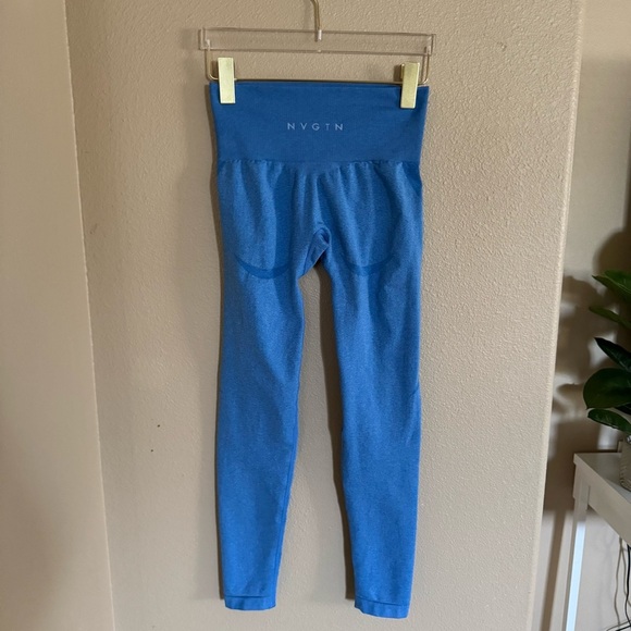 NVGTN Ocean Blue Curve Seamless Leggings Women’s size Small - Picture 3 of 11